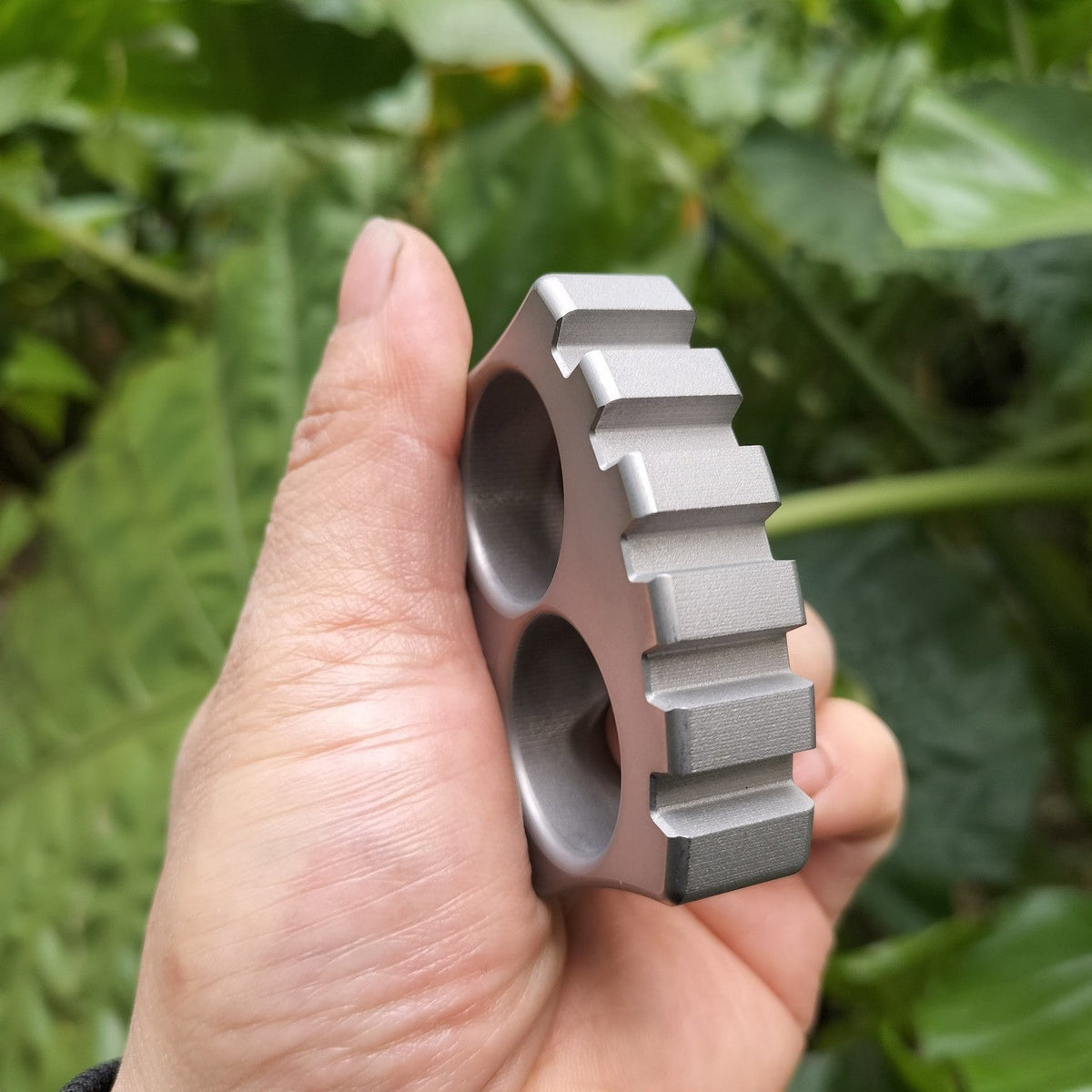 Mini Thickened Multifunctional Two-finger EDC Tool