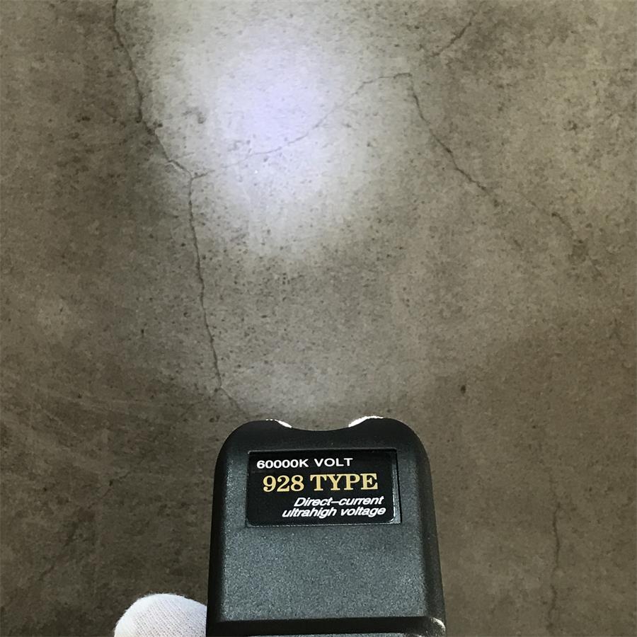928 Outdoor Tool with LED Function